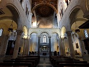 081  San Nicola Basilica.jpg